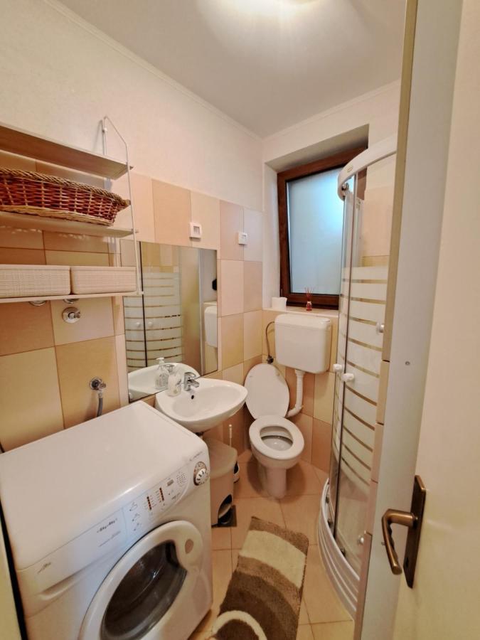 Meressa Nina&Leo Studio Apartments Новиград Екстериор снимка