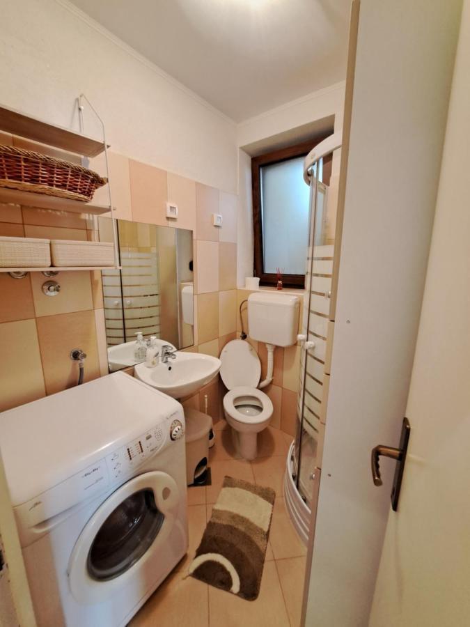 Meressa Nina&Leo Studio Apartments Новиград Екстериор снимка